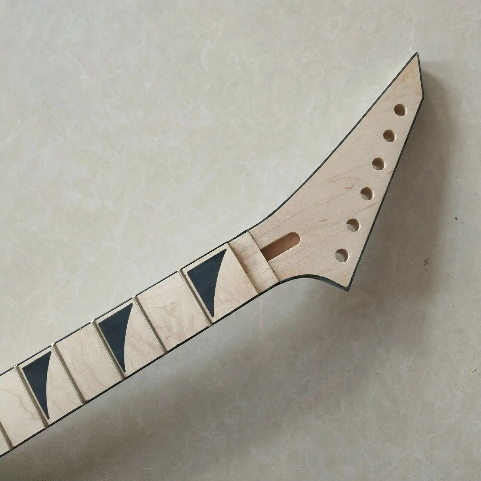 Необратный наконечник гитары гриф клен 24 лада для Джексона стиль|Детали и