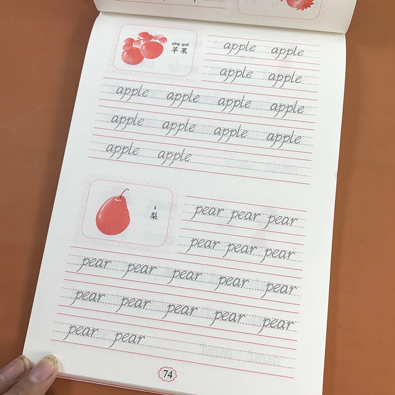 Детская книга для обучения Английской Каллиграфии 76 страниц детей дошкольного