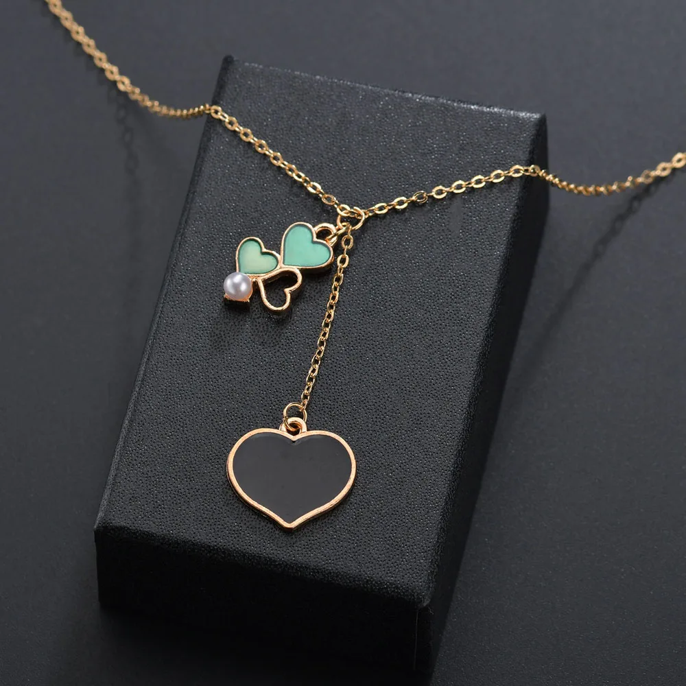 Женское эмалированное колье с кристаллами | Украшения и аксессуары