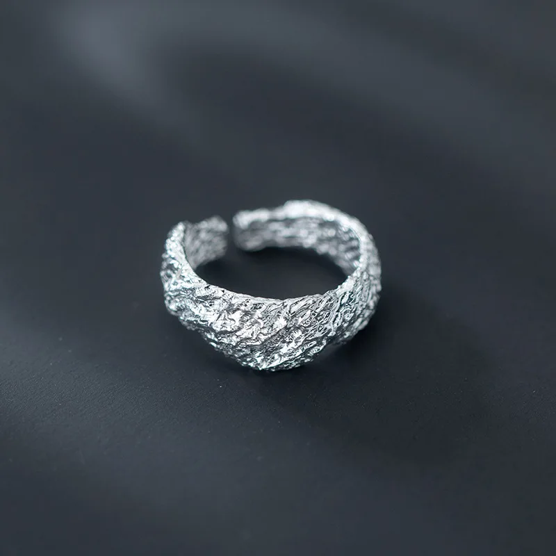 

Кольцо из серебра 100% пробы для мальчиков и девочек