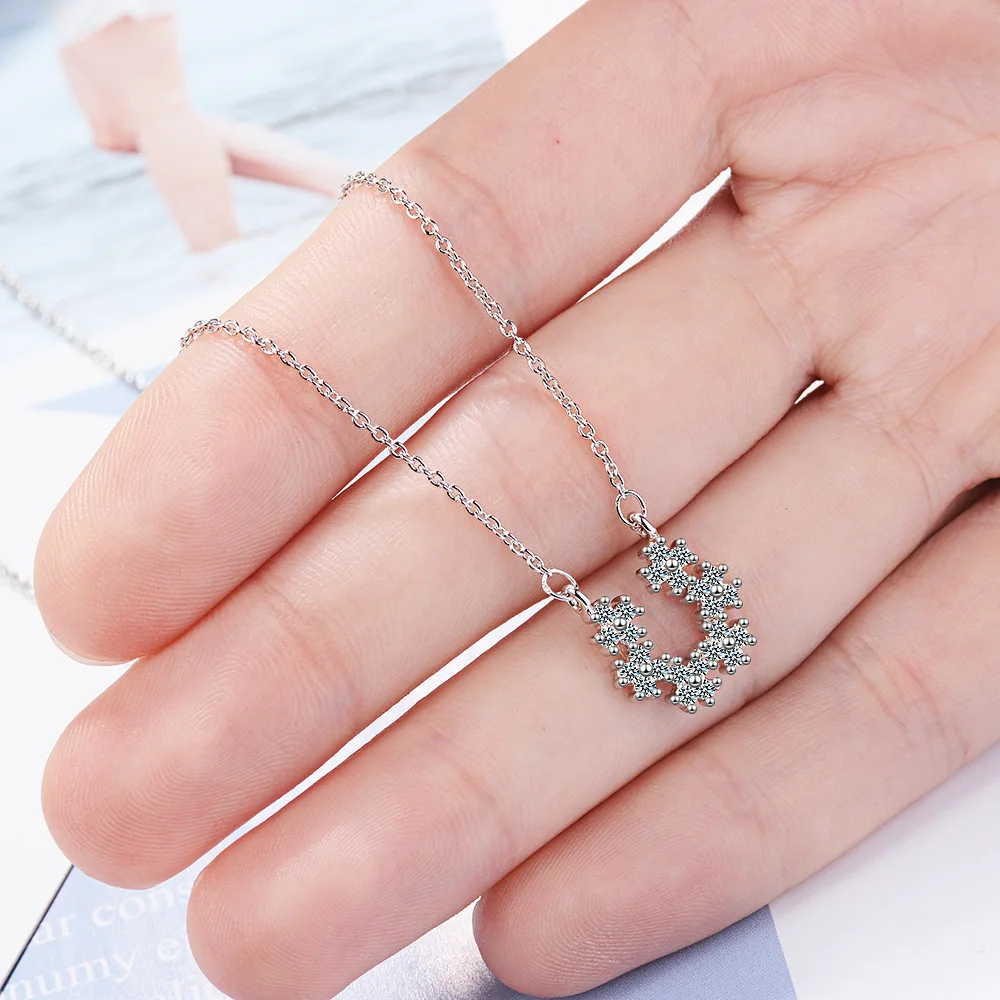 

HT-16 Necklace female Korean simple temperament creative sweet student zircon net red pendant short clavicle chain