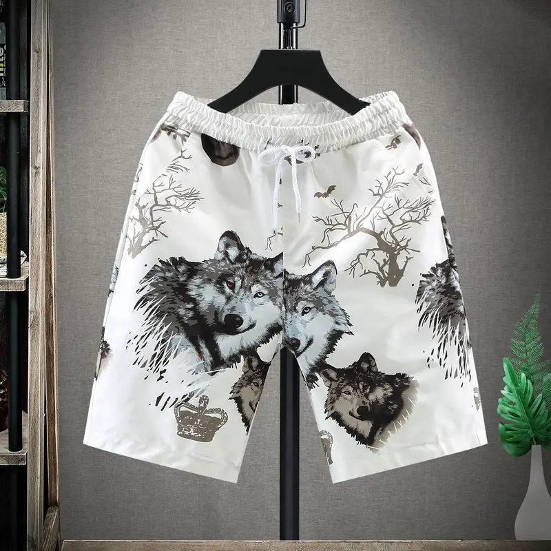 

2021 Spring / Summer New Casual Sports Shorts Pants Men's Clothing Fashion Printed Five Cropped Fashion Beach Pants