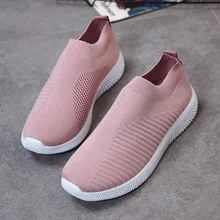 2021Women Vulcanized Shoes High Quality Women Sneakers Slip on Flats Shoes Women Loafers Plus Size  