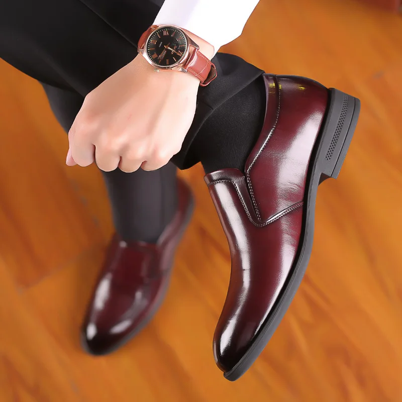 

2020 Men Dress Shoes Formal Shoes Men's Handmade Business Shoes Wedding Shoes Patent Leather Slip-on Male