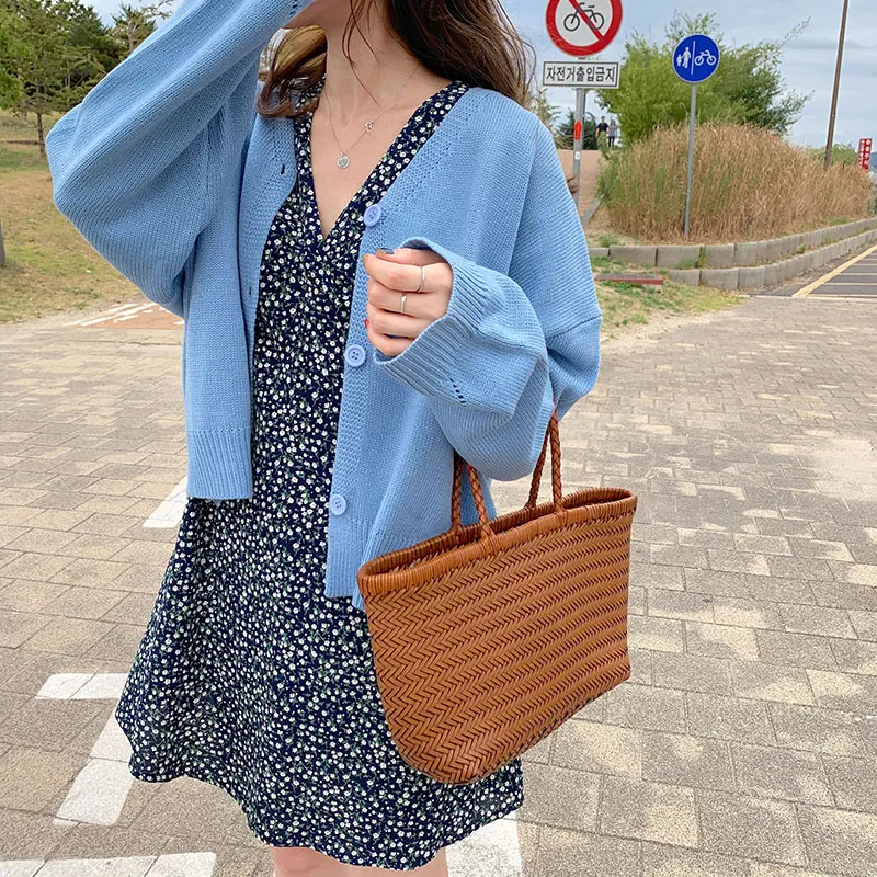 6 colors korean style Women Autumn solid color V neck thin Cardigan Sweater coat Female Long Sleeve Outwear Knitted tops (X271 |