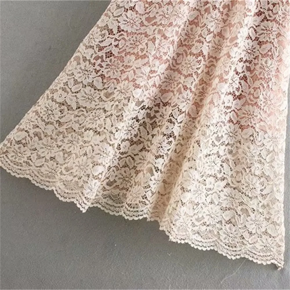 

2020 Spring Women's New French Retro V-neck Long Sleeve Slimming Waist Waist Thin and Long Hollow Lace Lace Trim Dress