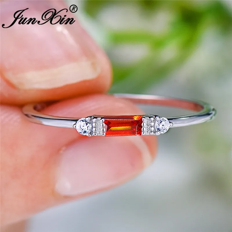 Кольцо с красным камнем женское маленькое обручальное Ювелирное Украшение