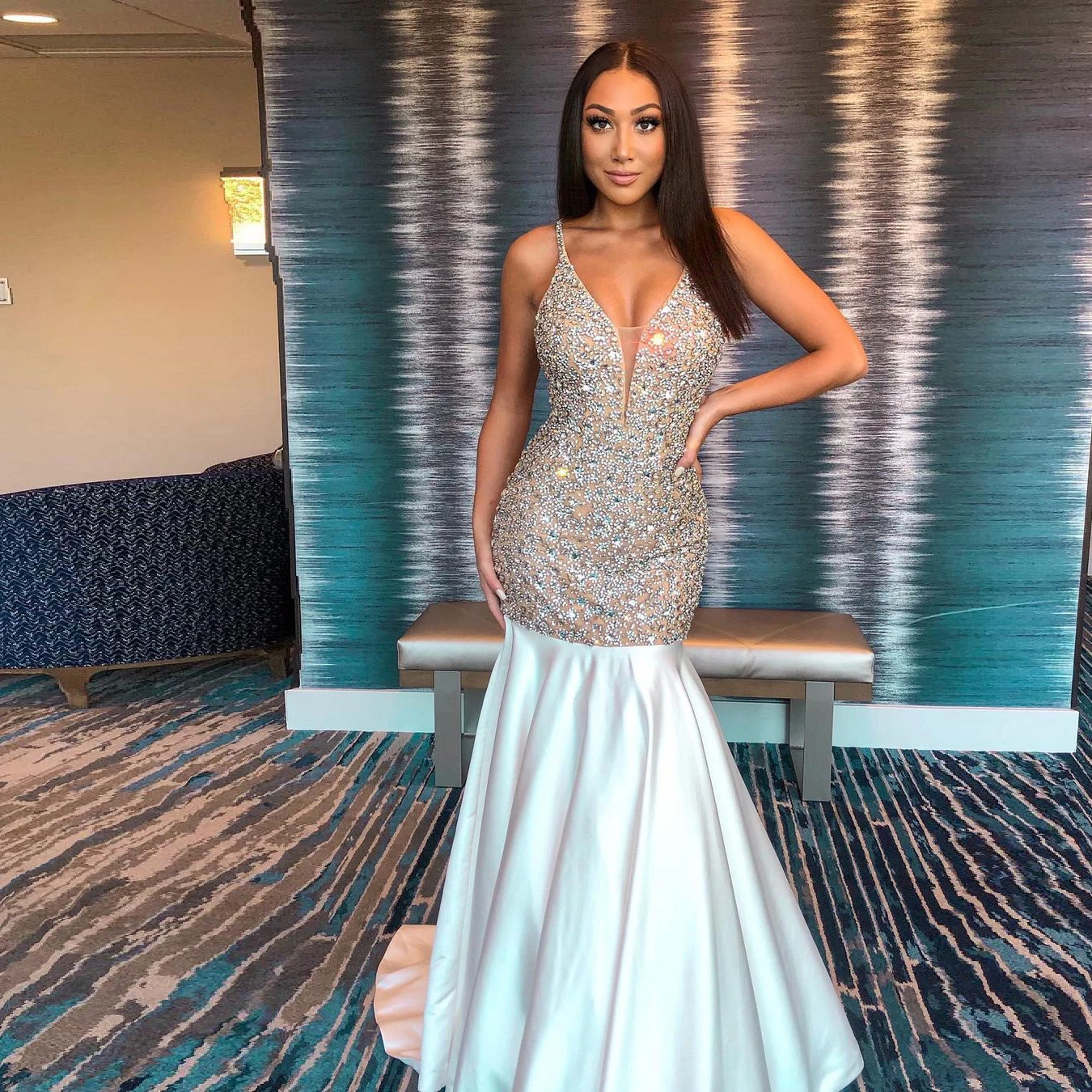 

Элегантные блестящие туфли для выпускного вечера платье Русалочки, платье с v-образным вырезом, на бретельках без рукавов, украшенные крист...