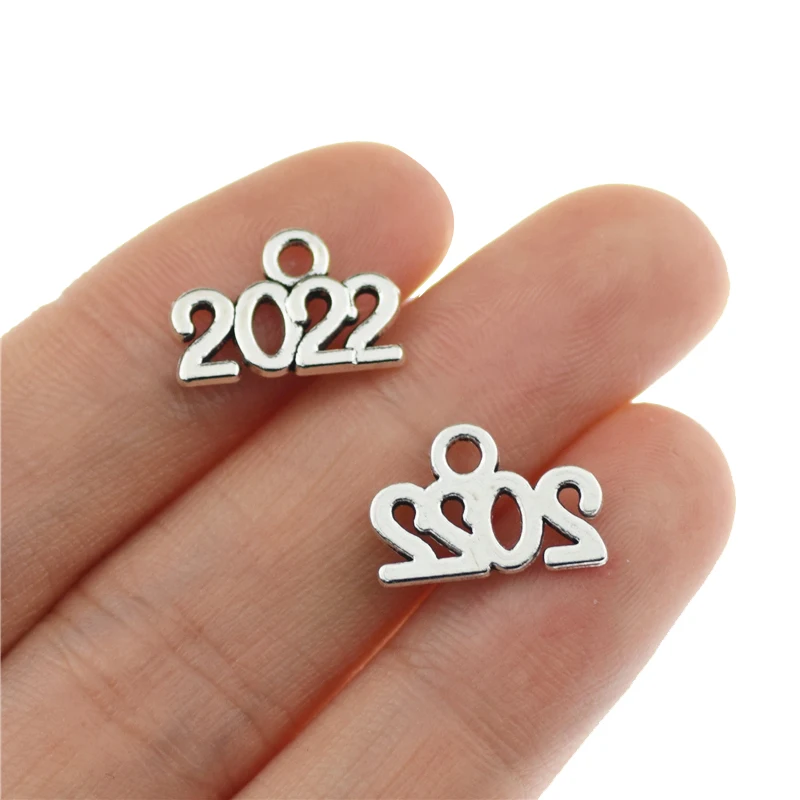 

40pcs 14x9mm Wholesale Number 2022 Year Charms Alloy Metal Souvenir Pendant for DIY Handmade Jewelry Accessories Making