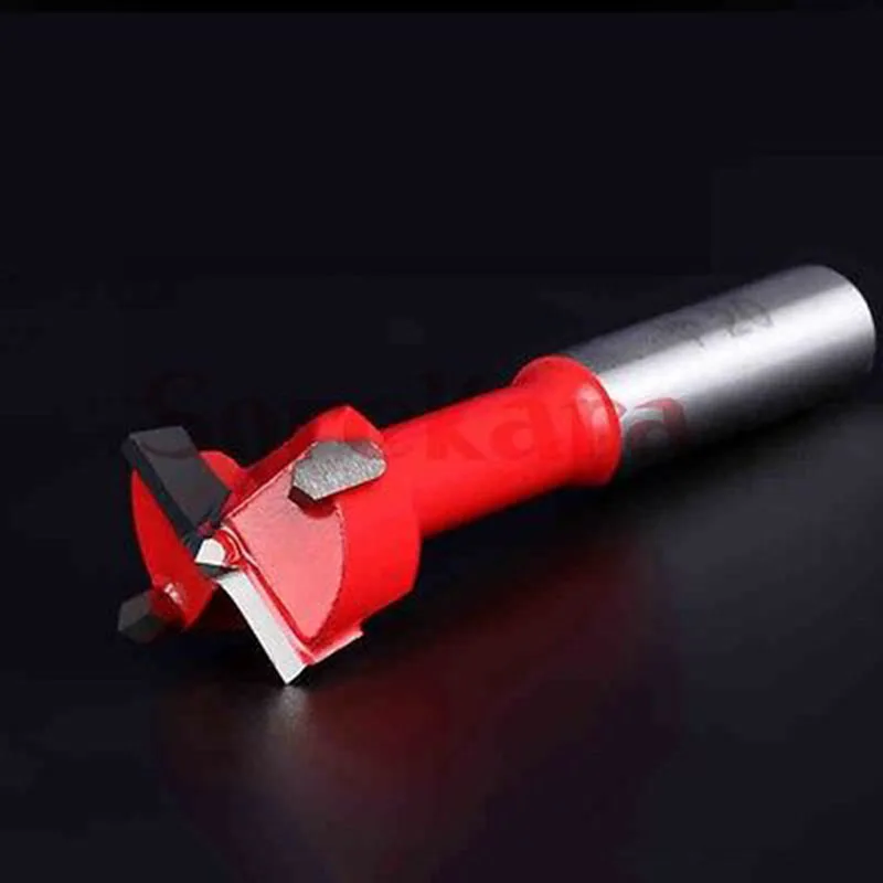 Вращающаяся на правую сторону деревянная открывающаяся дверь с двумя канавками