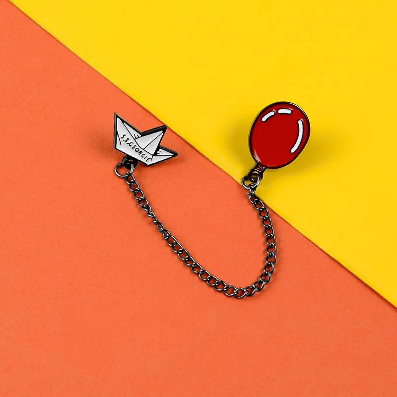 Цепь бумажная лодка красная брошь с воздушным шаром джинсовая одежда рюкзак