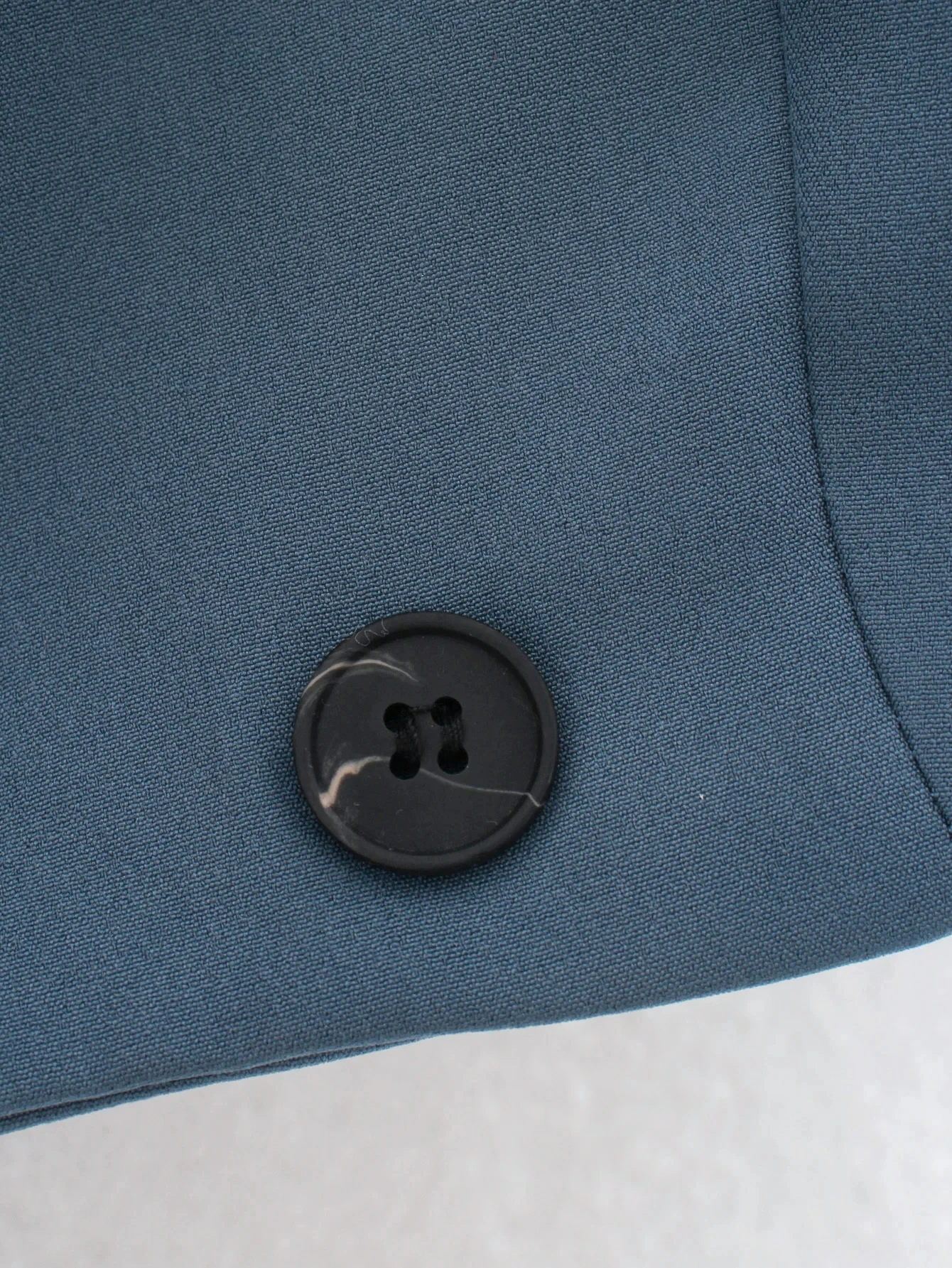 

2021 Summer Elegant Women Slim Navy Blue Cropped Blazers Spring Long Sleeve Female Suits Coat Office blue Jacket Outerwear