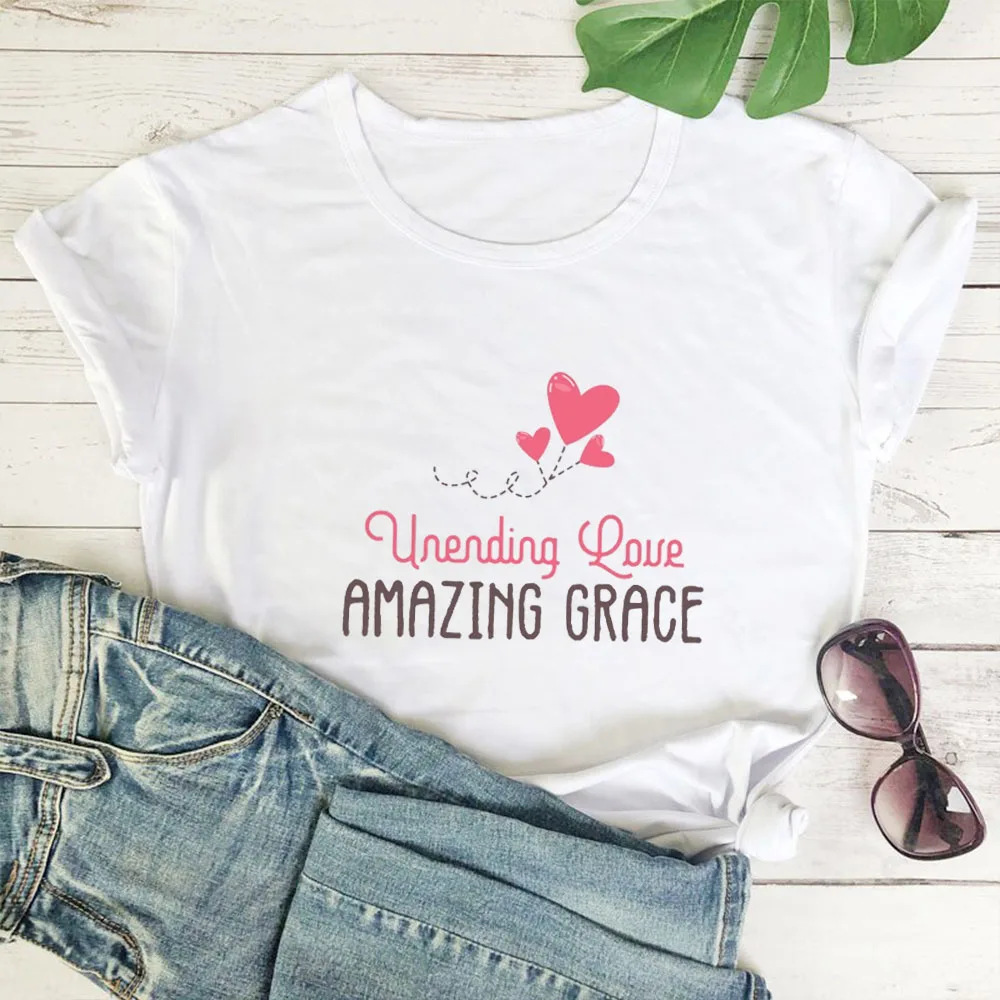 

Женская футболка с принтом в виде воздушных шаров