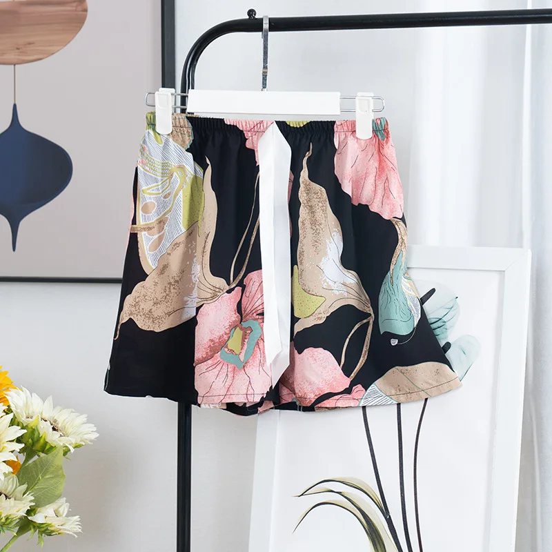 

Women's Shorts 2021 Summer Plus Size Cotton Silk Pajamas Fashion Elastic Waist Loose Breathable Girl Home Shorts Cute Bottoms