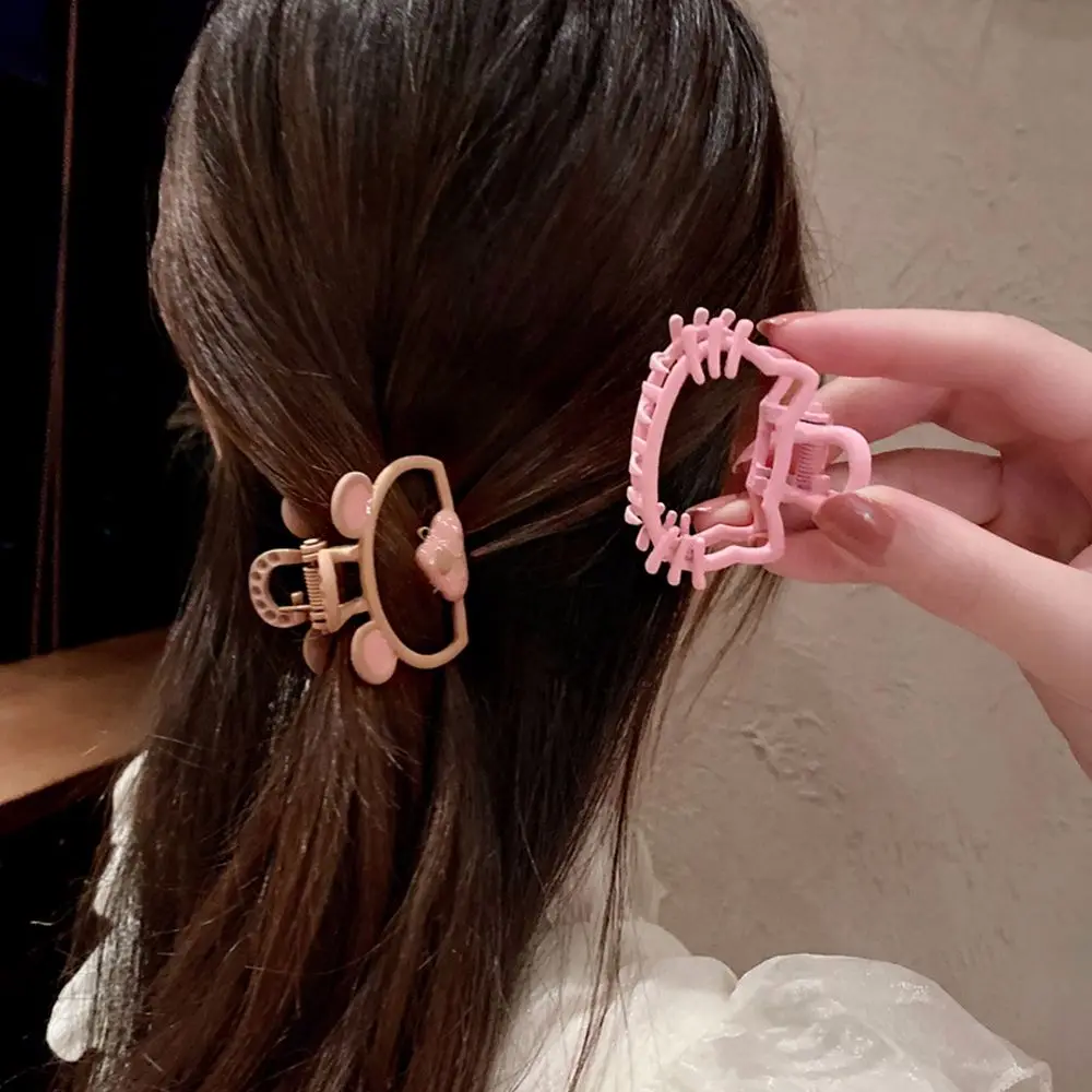 

New Fahion Style Cute Hairpin Grasping Clip Simple Hollow Kitten Bear Hair Claw Temperament All-match Headdress Female