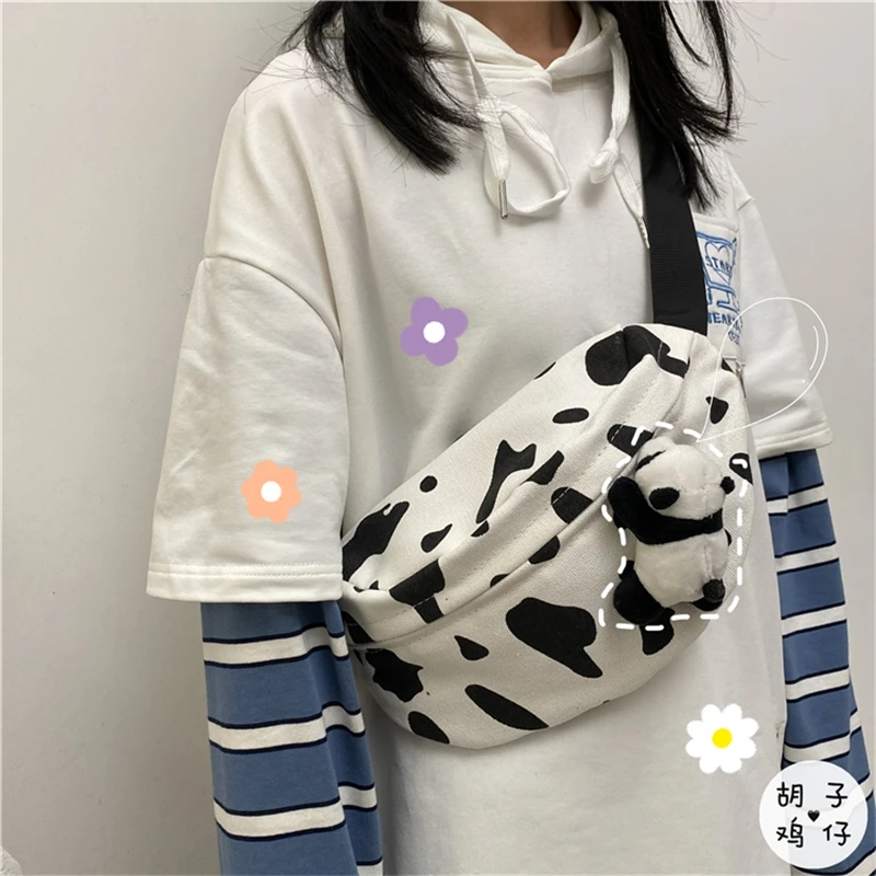 

Japanese Style Harajuku Girl Cute Student Chest Bag Waist Bag Female Korean Ins Hong Kong Style Retro Easy Matching Cow