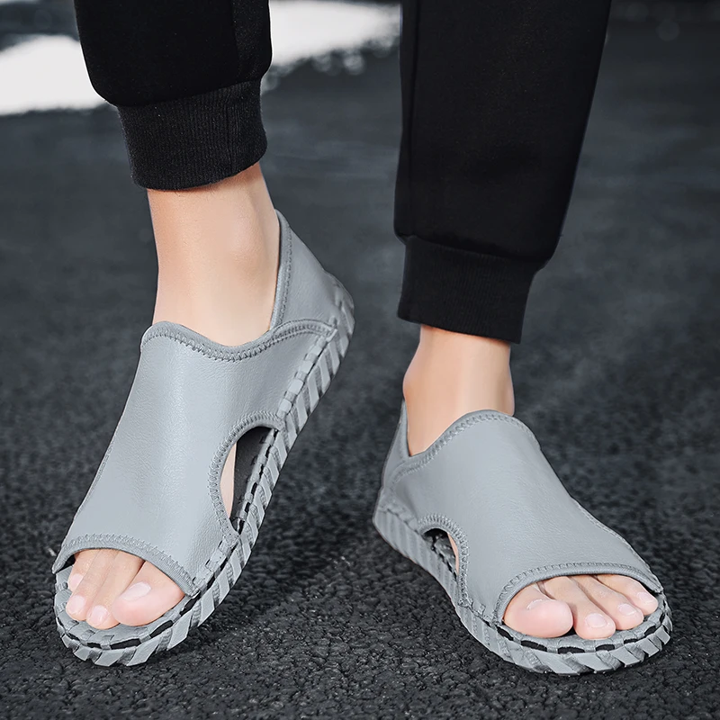 

Beach Shoes Roman Men Sandal Non-slip Breathable Men Fashion Trend Black Casual Sandals Summer Outdoor Men PU Leather Sandals