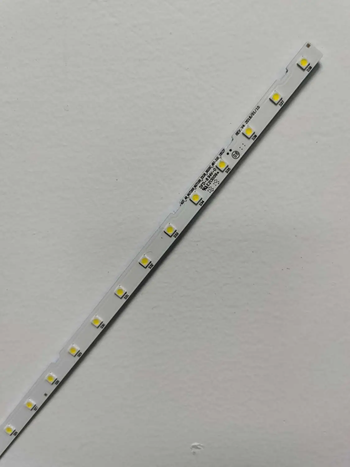 38 Светодиодная фоновая подсветка полосы для Samsung 49 &quotТВ AOT_49_NU7300_NU7100_2X38_3030C_d6t-2d1_19S2P