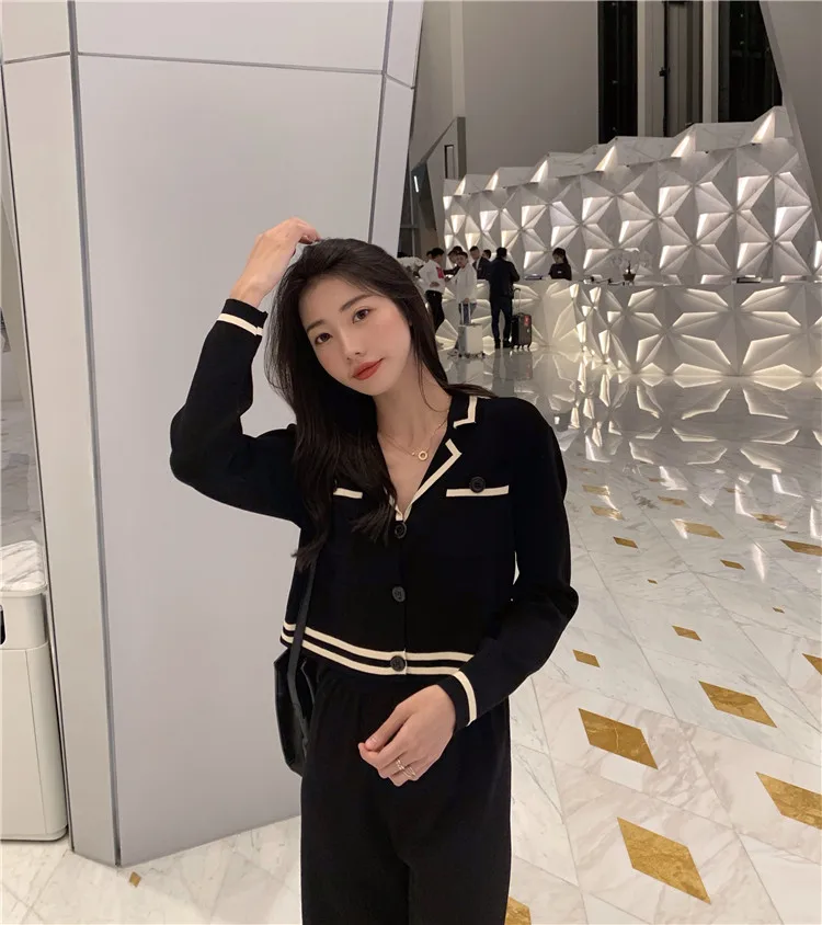 

2020 Autumn Korean Knitted 2 Piece Pants Suits Sets Women Long Sleeve Short Tops And Wide Leg Pants Suits Fashion Casual Sets