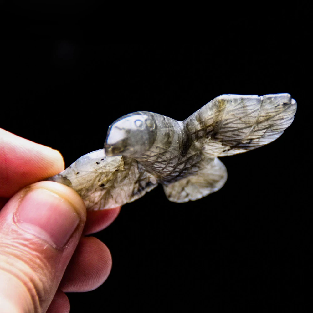 

Blue Flash Natural Labradorite Hand Carved Eagle Figurine Quartz Crystal Eagle Healing Crystal Stone Crafts Home Decoration