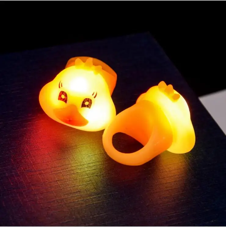 50 шт./лот светодиодные Мультяшные животные светящиеся кольца с мягким светом