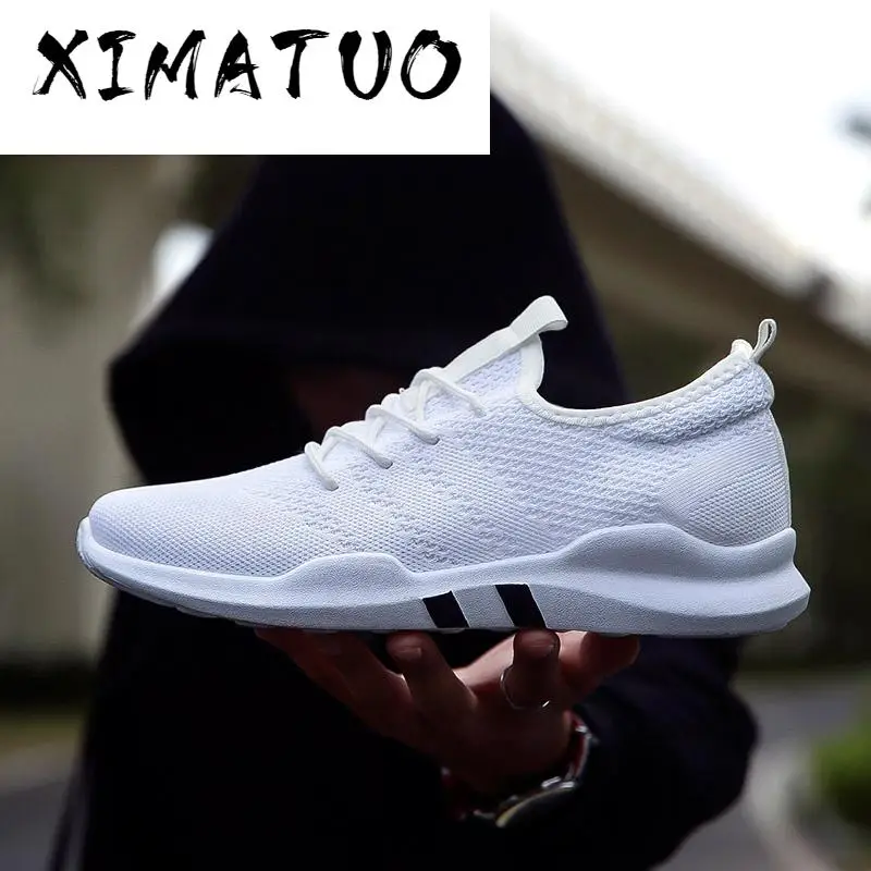 Мужские сетчатые кроссовки белые дышащие с вулканизированной подошвой для