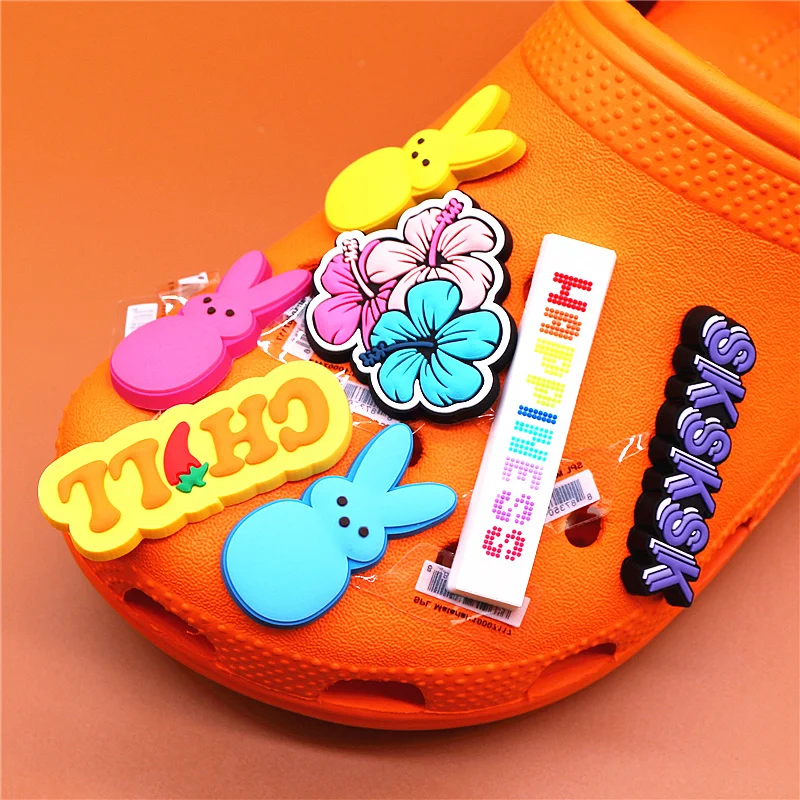 Happiness Flowers Croc Charms Original Lovely Yellow Pink Blue Bunny Shoe Accessories Beautiful Daffodil Clogs Decoration JIBZ