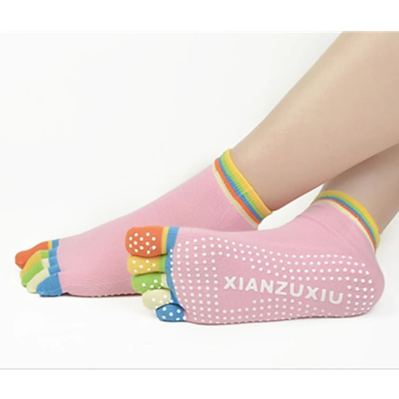 

Ladies Non-slip Yoga Socks Split Toe Sports Five Finger Dance Women Cotton Socks