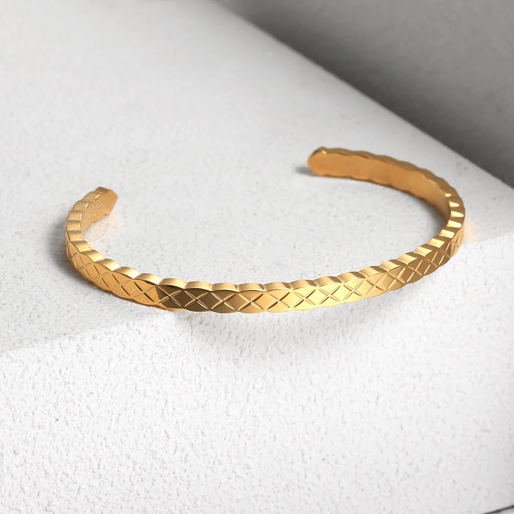 

Vintage Opening Bangle Bracelet For Women Girls Gold Color Stainless Steel Carved Leaf Rhombus Wrist Gifts Jewelry KG202