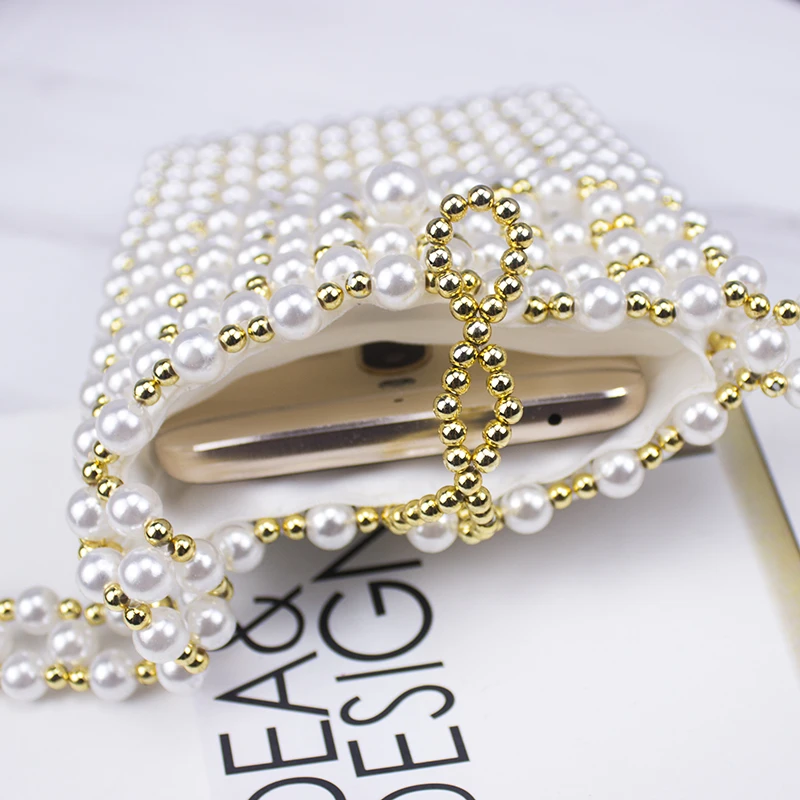 Розовый кошелек ручной работы расшитый бисером мини-сумка через плечо для ключей