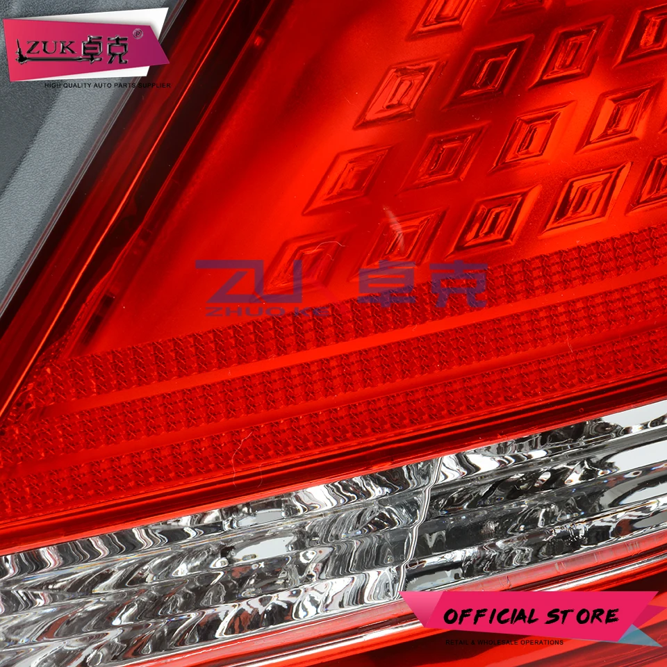 

ZUK 2PCS Tail Light Brake Light Taillight Taillamp For NISSAN TEANA MAXIMA CEFIRO 2004 2005 J31 Tail Lamp Brake Lamp