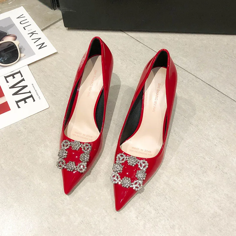 

Prom Evening Shoes Women Lady Black red Patent Leather Poined Toes Rhinestone Crystal high heels shoes pumps