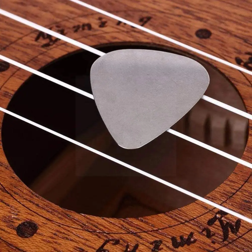 

Сердца стальной Металл Серебряные медиаторы для электрогитары бас поставки X3z9