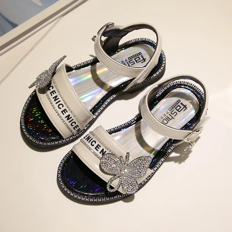 Пляжные сандалии принцессы с бабочкой и стразами летние мягкие повседневные для
