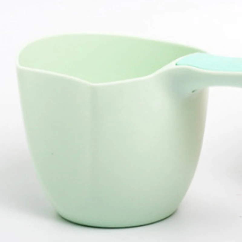 

Baby Bath Cap Bathing Scoop Plastic Water Scoop Baby Plastic Spoon Child Wash Hair Rinse Cup Kids Bath Waterfall Mini Cup