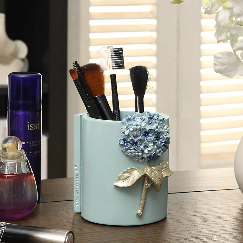 

Европейский сувенирная Статуэтка творческий ящик для хранения кистей для макияжа мода многофункциональный настольный держатель для ручки
