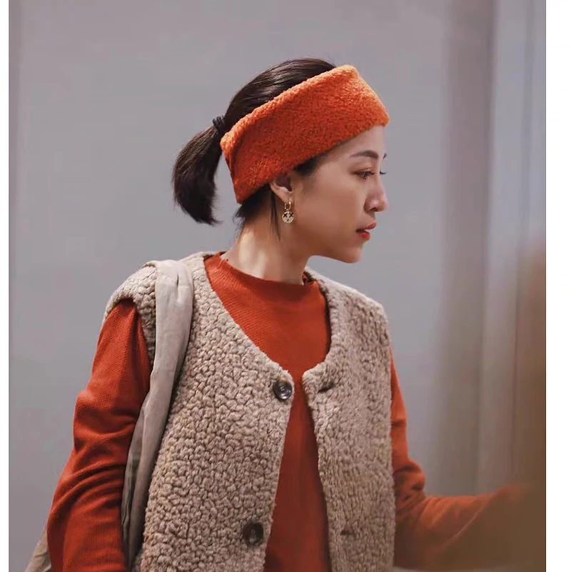 

Emoticon Earrings Stud 925 pure silver micro inlaid zircon leisure fashion temperament personality high end women