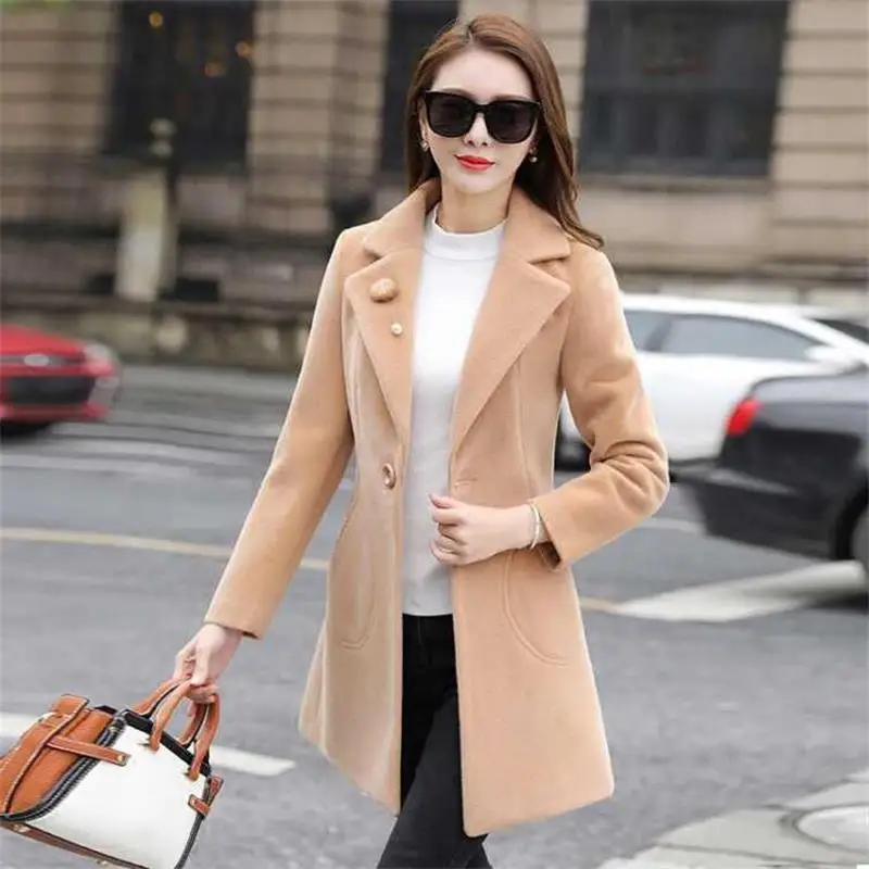 Женское длинное кашемировое пальто теплое облегающее шерстяное с лацканами