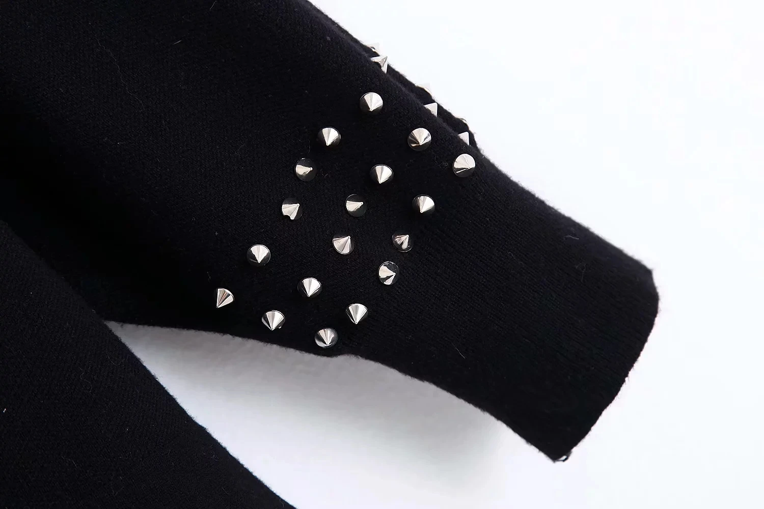 Женская зимняя толстовка с заклепками модные вязанные пуловеры капюшоном zora vicky