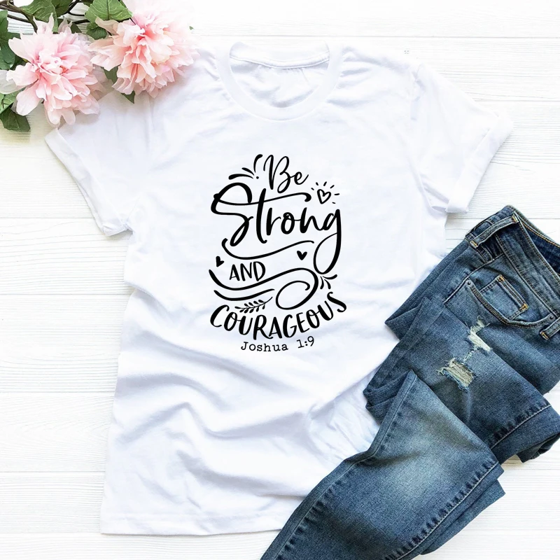 Футболка женская с надписью Be Strong And Brave|Футболки| |