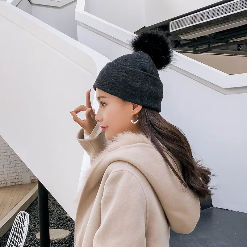 2019 зимняя розовая вязаная шапочка с помпонами для женщин пушистый двойной помпон