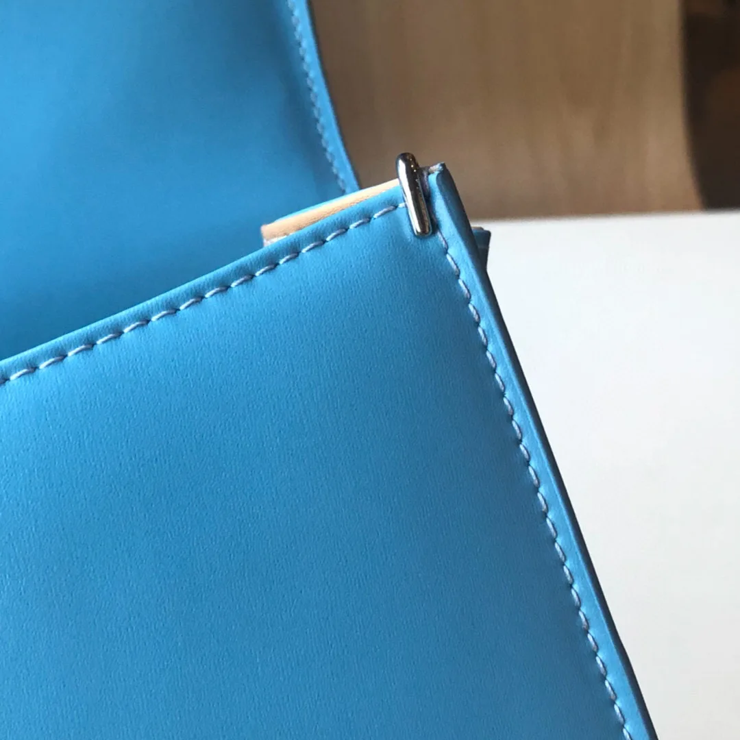 

2021 Latest Women's Knitting Portable Shoulder Bag Multi Color Choice Exquisite Appearance Flip Design Luxury High End