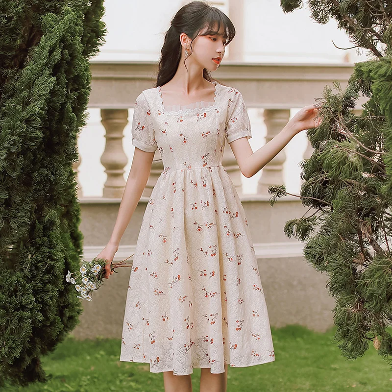 

Милое винтажное платье, женское платье во французском Ретро богемном стиле, с оборками, с квадратным воротником, элегантное Цветочное плать...