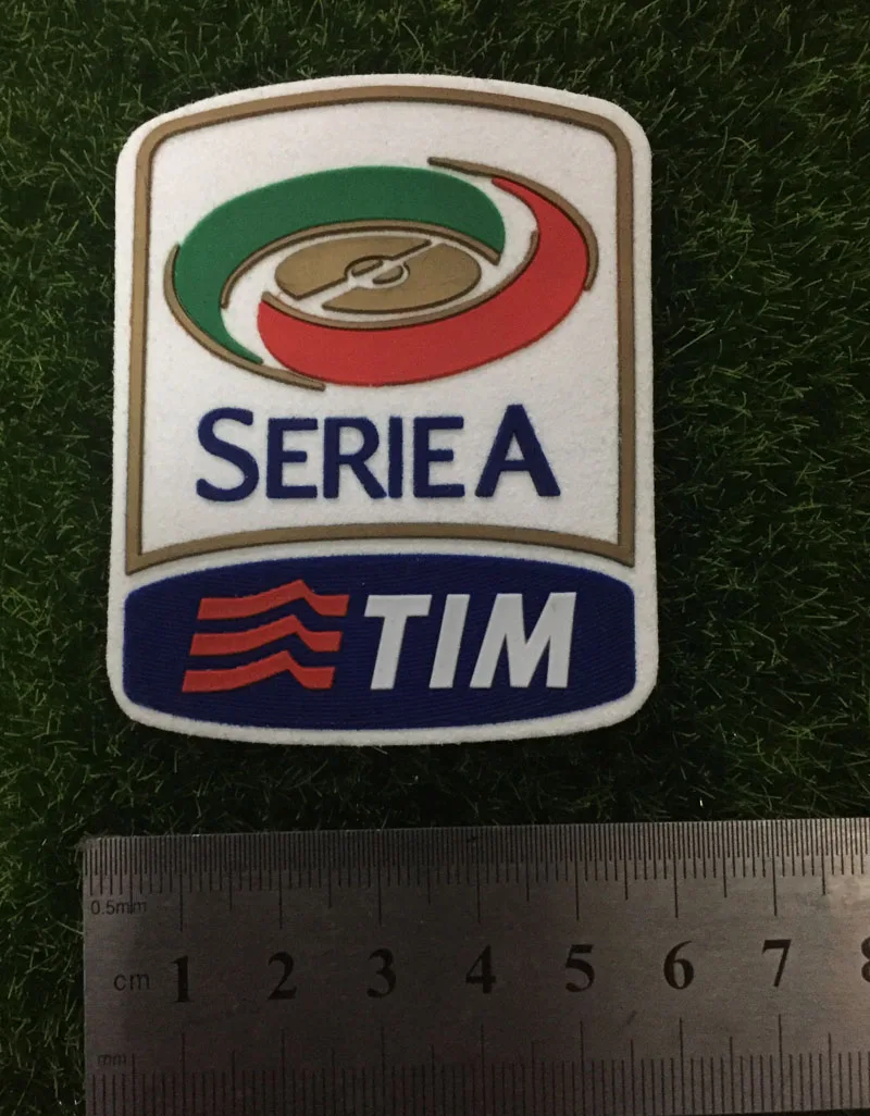 Футбольный значок футбольной серии A 208-2010 TIM LEGA 2010-2015 Серия 2016-2017 2018-2019 2019-2020 Tim | Дом