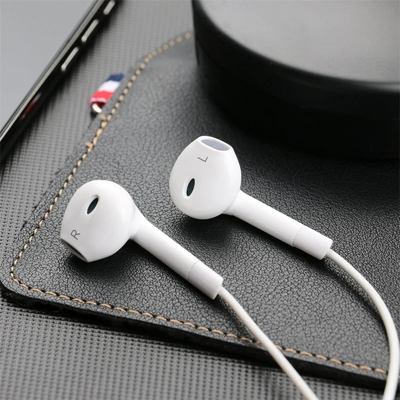 

V6 Earphone 3.5mm In-ear Headphone for Xiaomi iPhone fone de ouvido with Mic auriculares Headsets Audifonos Mp3 Dj