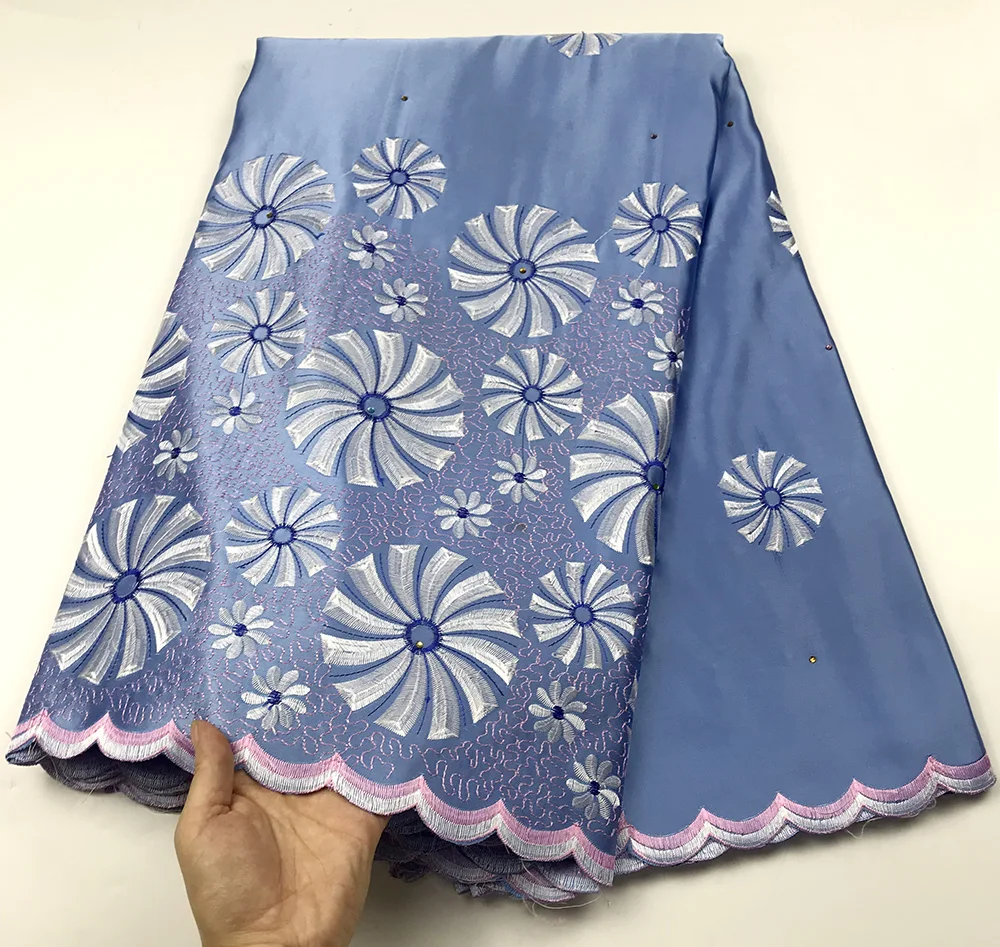 

Wholesale Blue Big Flower African Lace Fabric With Stones New Design Nigerian Swiss African George Lace Fabric For Wedding Dress