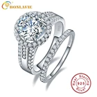 Женское кольцо из серебра 925 пробы с круглым белым топазом