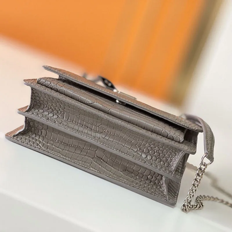 

Women's Handbags
