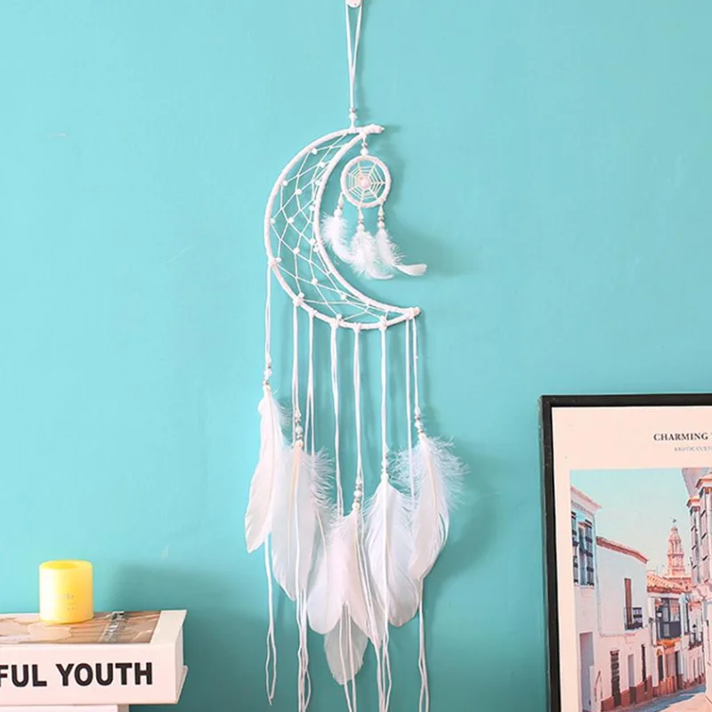 

New Indian Style Dreamcatcher Moon Handmade Wind Chimes Wall Ornament Girls Room Decoration Feather Dream Catcher