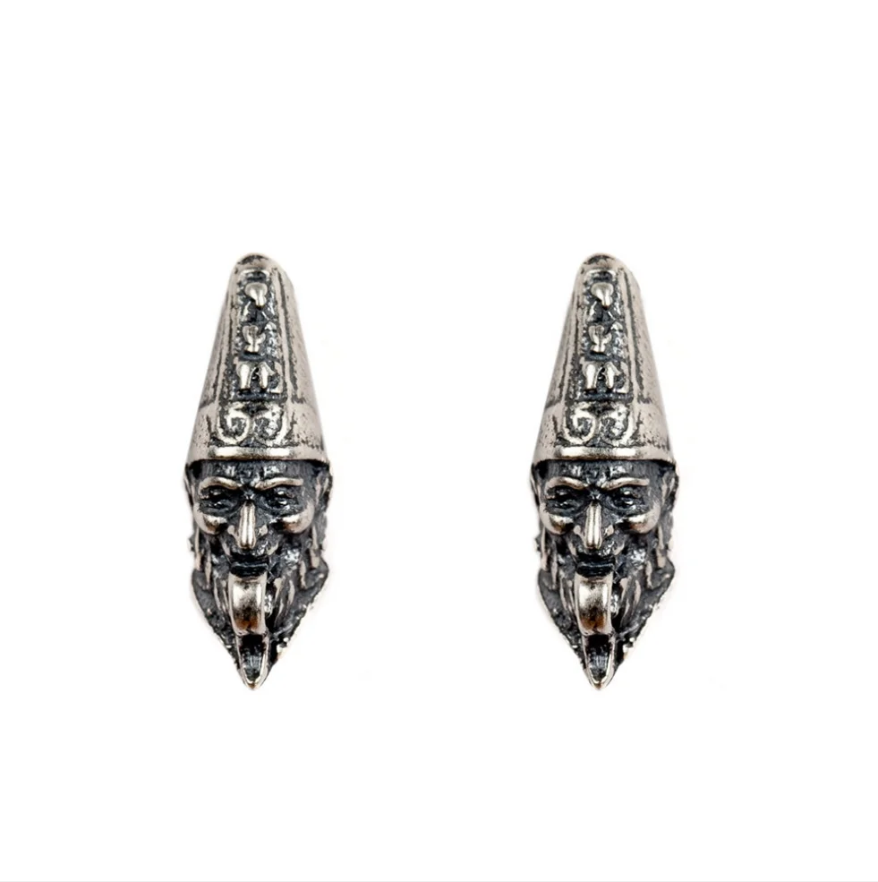 

Weighing about 2.2 grams s925 sterling silver creative oriental black and white impermanence skull earrings retro earrings